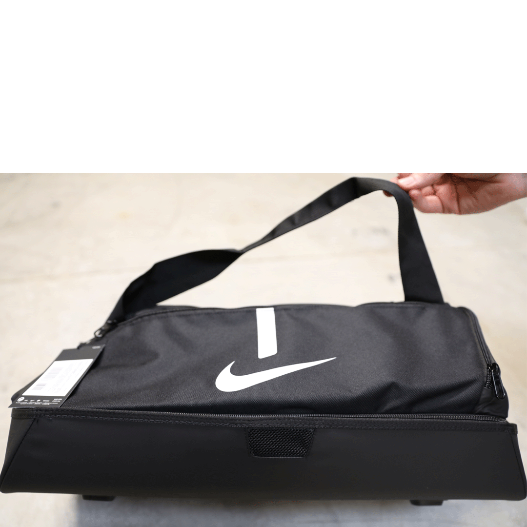NIKE Tasche schwarz Schuhfach