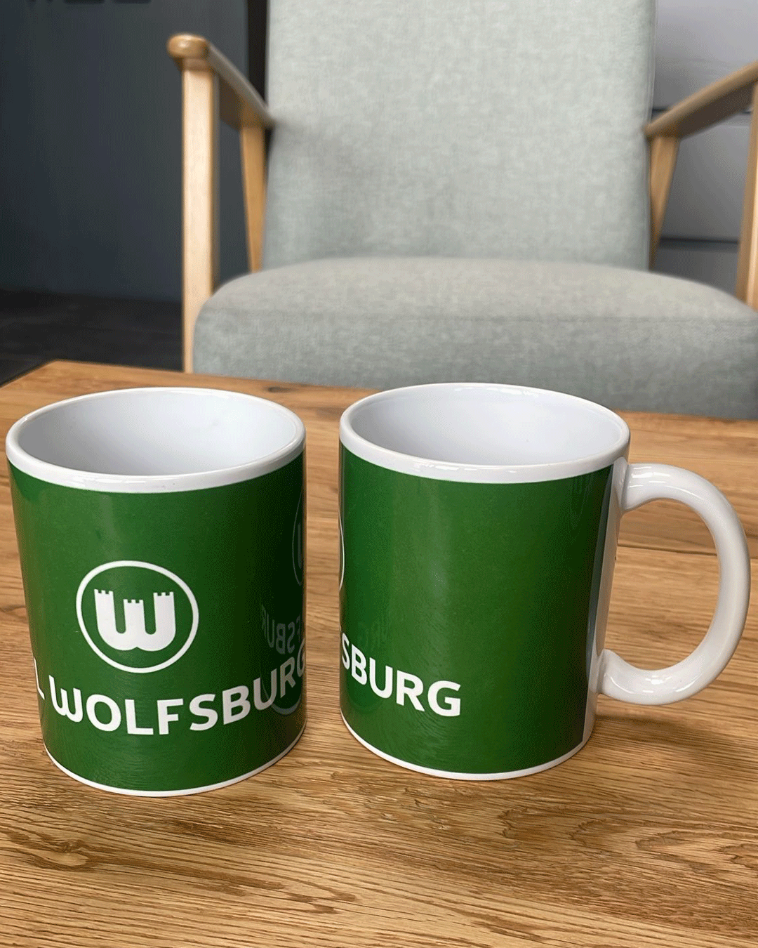 Mug crest