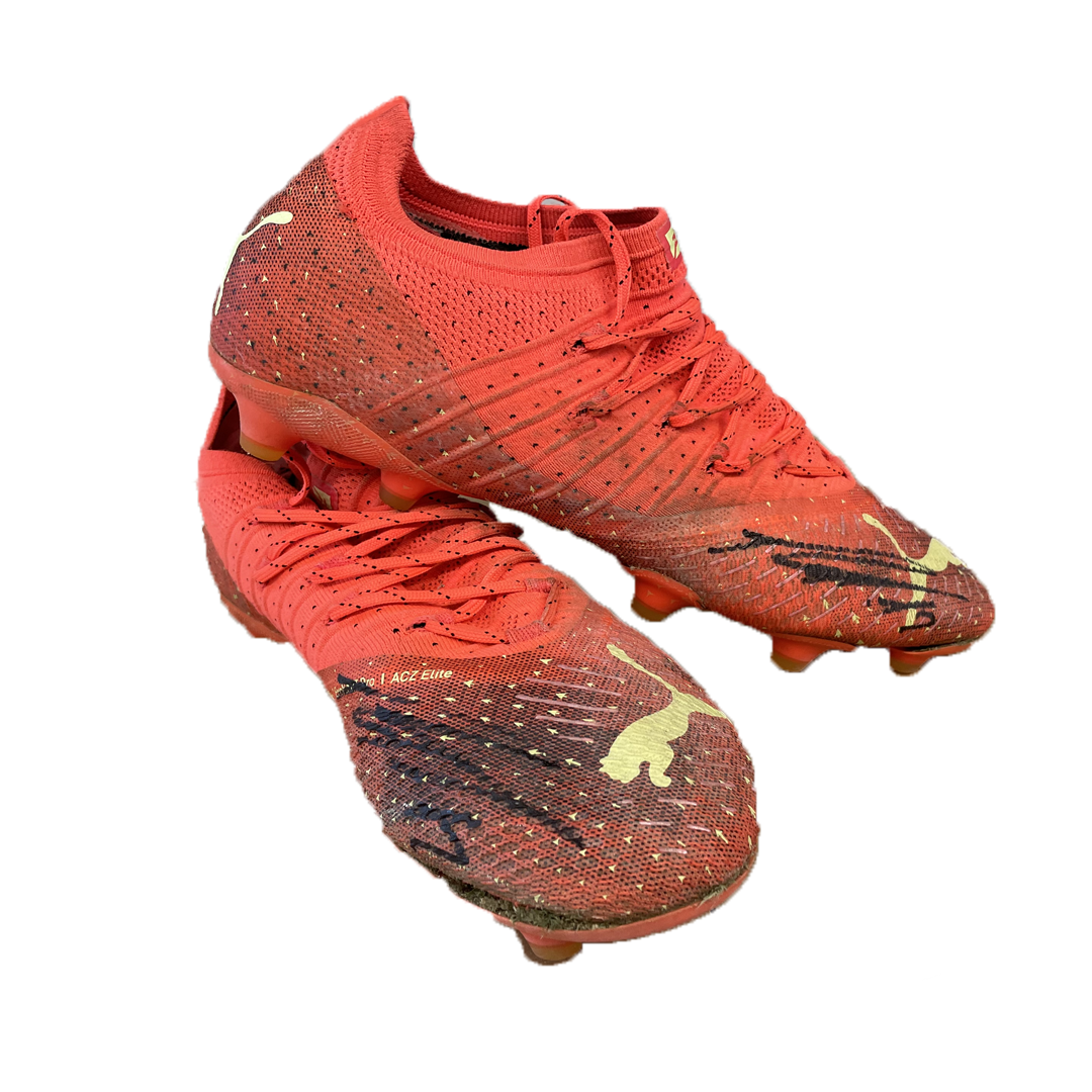 #12 - Pervan, Fußballschuhe, signiert, matchworn
