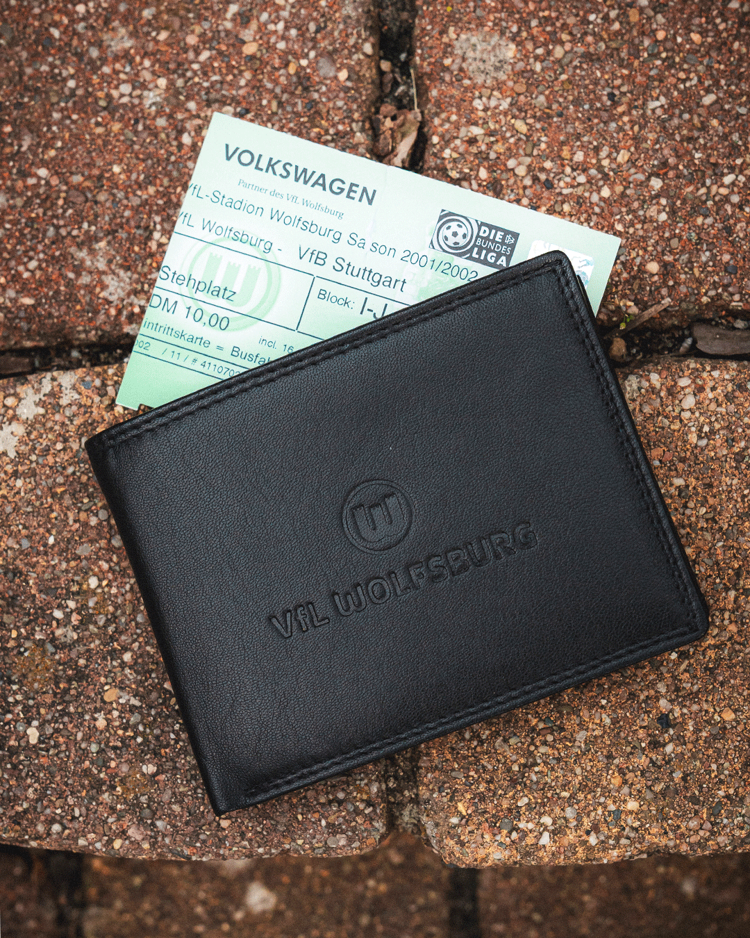 Wallet Castle Crest