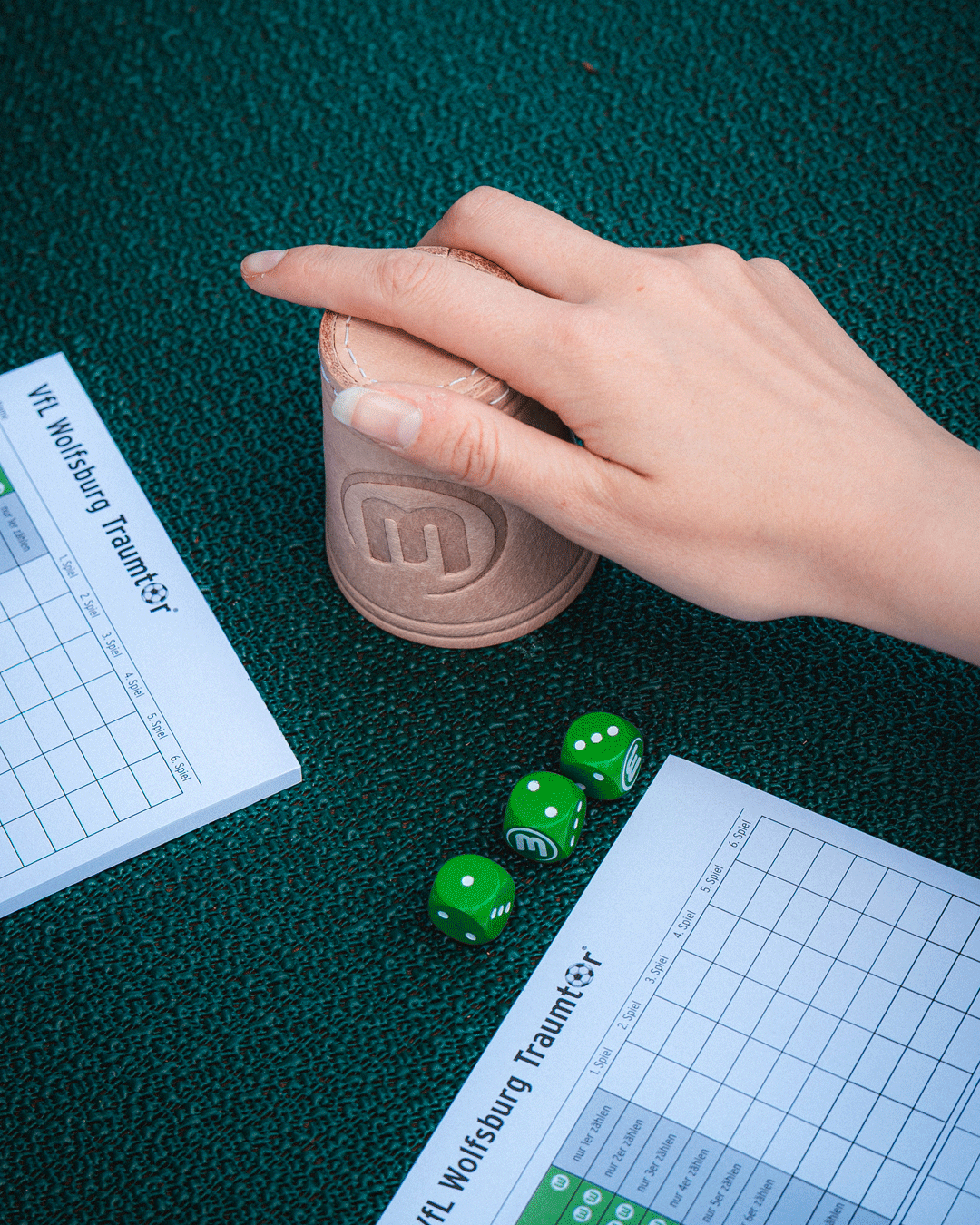 Dice game set