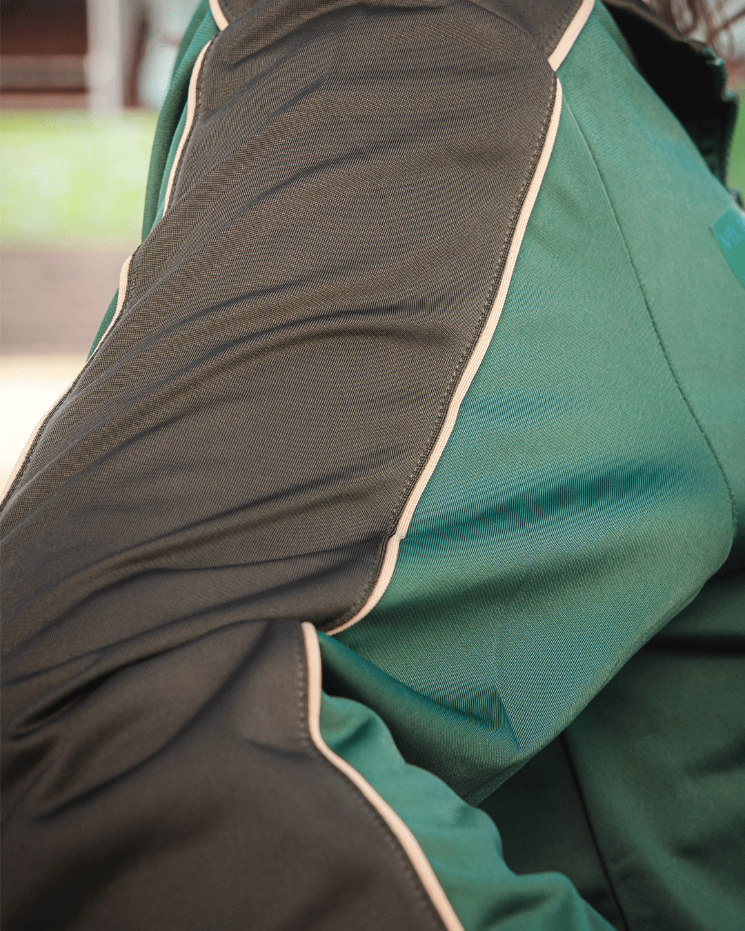 NIKE Trainingsjacke dunkelgrün