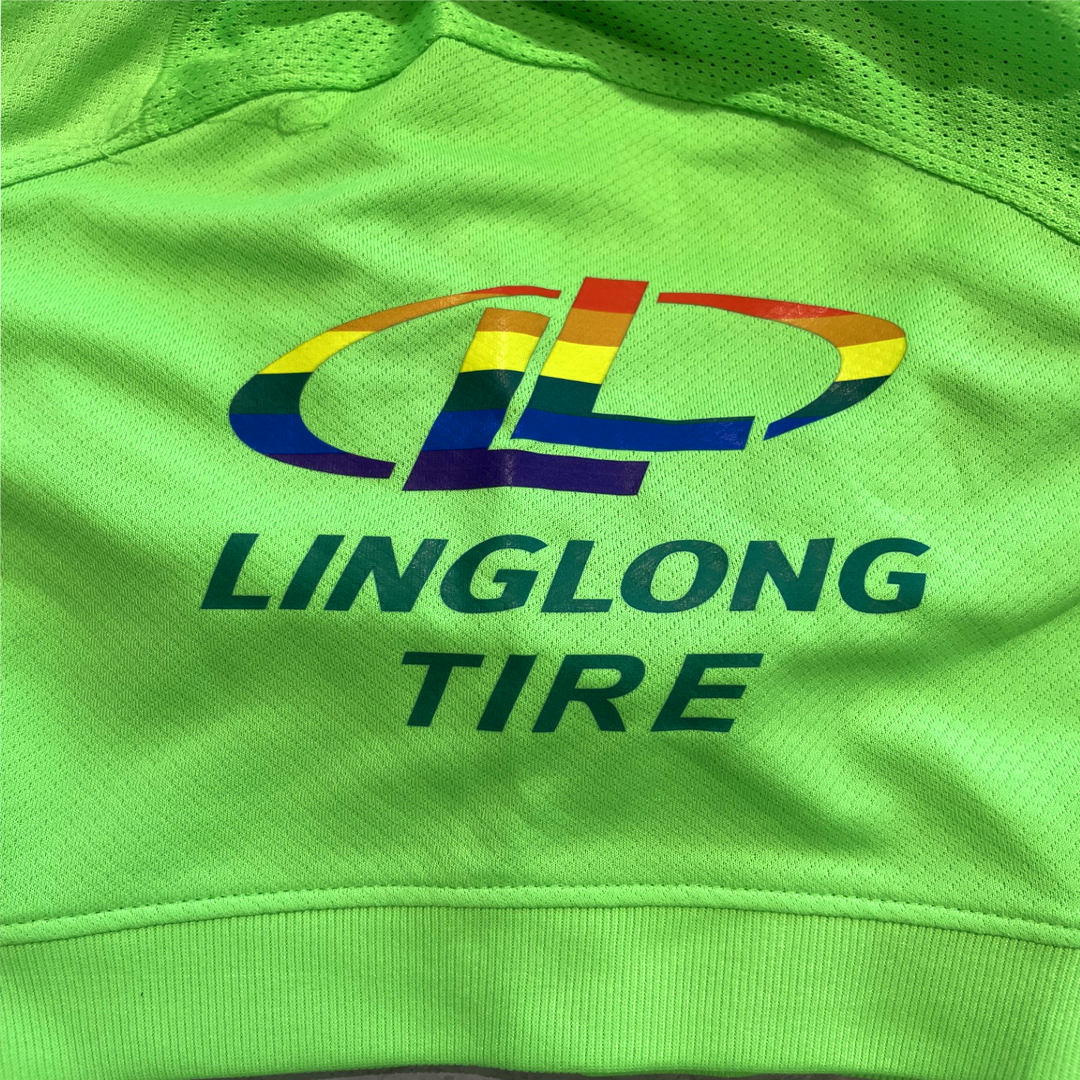 SPENDENAKTION Vielfalt Heimtrikot
