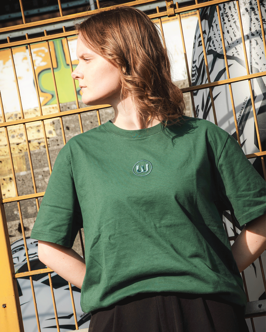 T-Shirt Basic Wappen grün